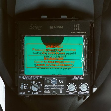  Маска сварщика Хамелеон FUBAG IR 4-13N M в Грозном фото